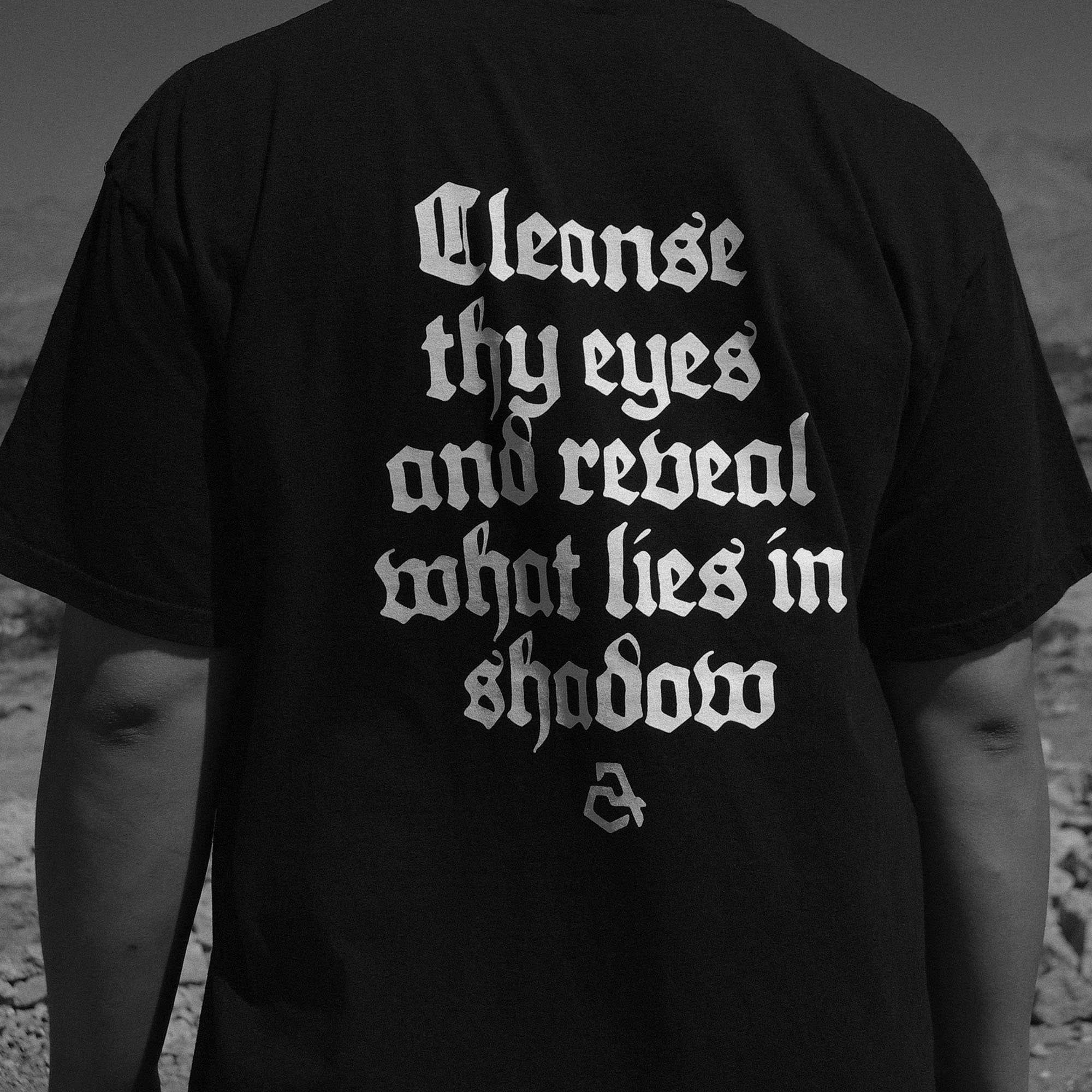 Remnant I +++ The Communion Tee